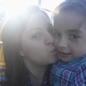 Meet your Posher, Carmen